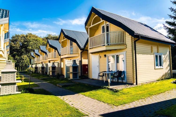 Holiday Resort, Ustronie Morskie Eksteriør billede